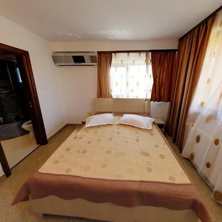 Pensiunea Casa Beatrice دووا مايْ