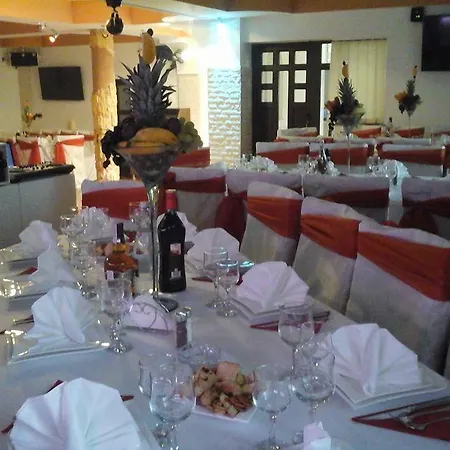 Pensiunea Casa Beatrice Guest house 2 Mai
