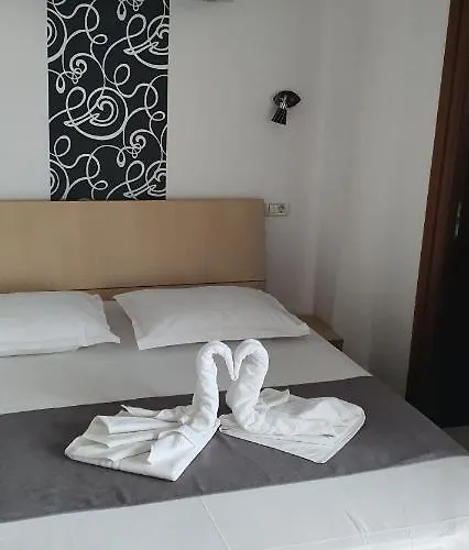 Pensiunea Casa Beatrice 3* Două Mai